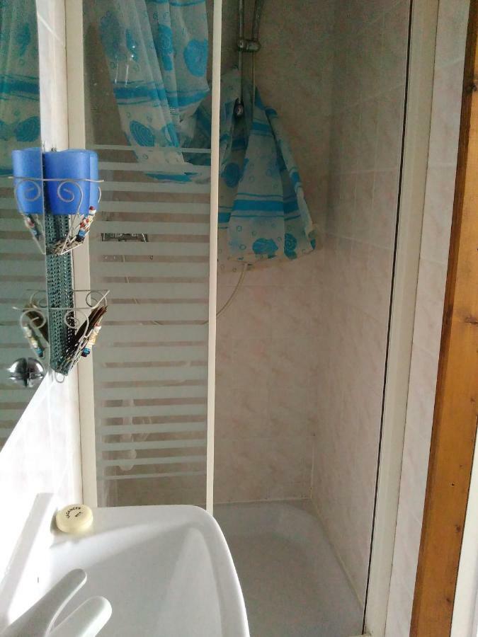 La Chambre Du Randonneur Bangor Ngoại thất bức ảnh